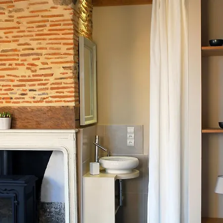 La Maison De Bazugues