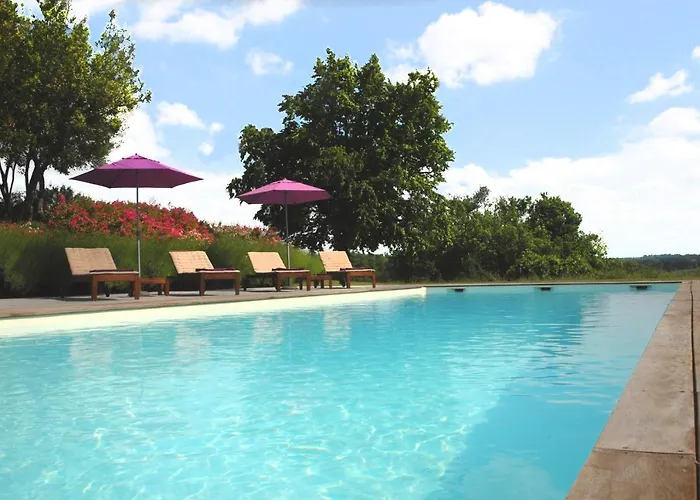 La Maison De Panzió Bazugues